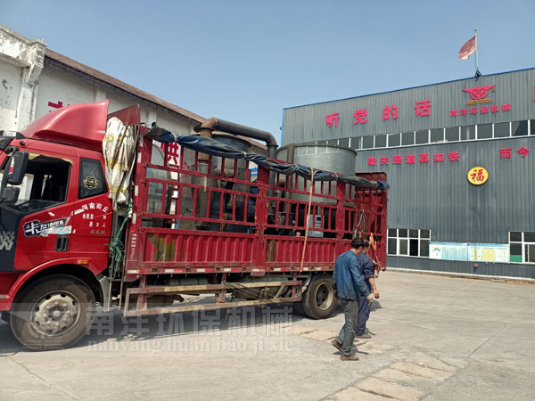 水稻烘（hōng）幹機發貨現場