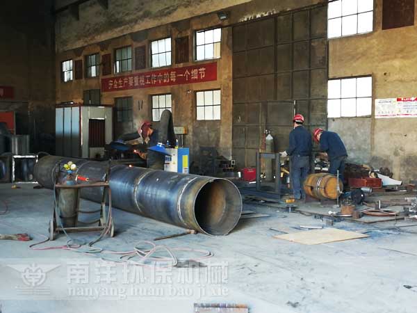 烘幹機製造（zào）現場